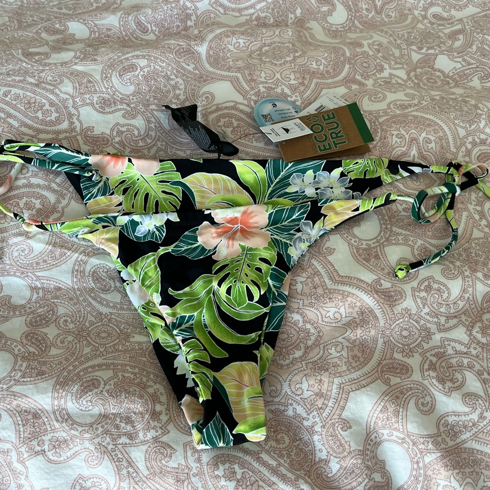 Volcom Skimpy Coverage Shady Beach Tie Side Bikini Bottom Hawaii Tropical Size M